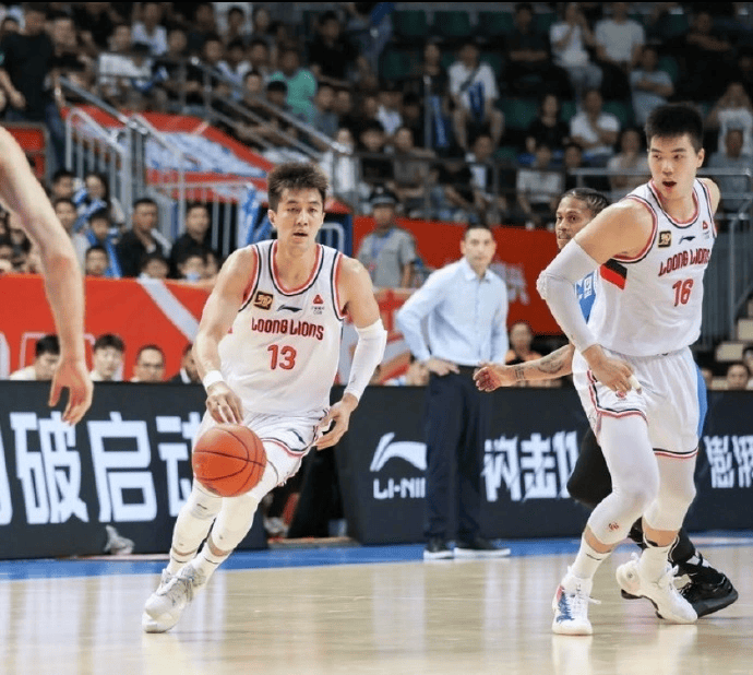 球员状态神勇，迎接新季挑战(球员状态神勇,迎接新季挑战什么意思)