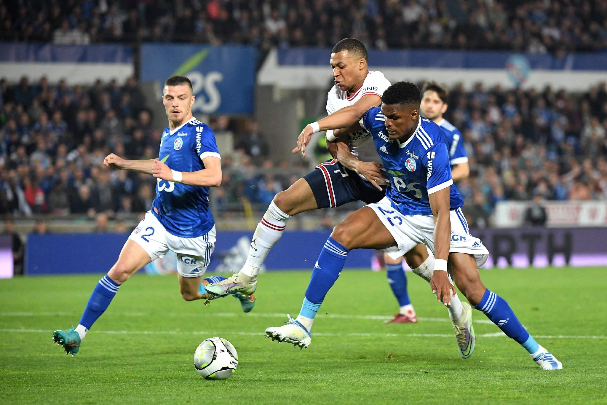 aoa体育课程-包含第戎客场逼平里尔，法甲保级形势微妙的词条