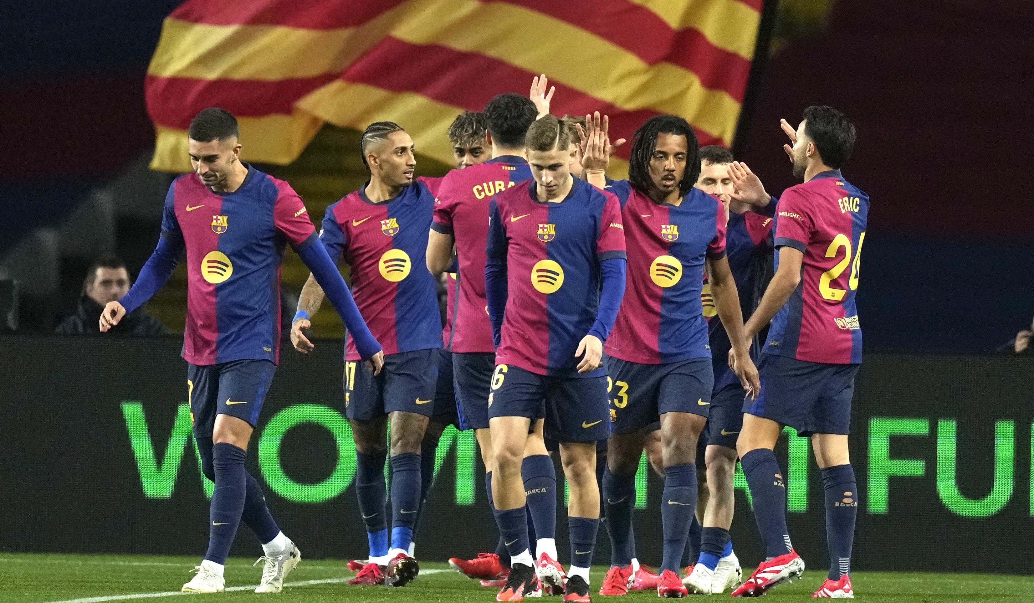 aoa体育培训-巴萨阵容动荡，迎来复苏之战