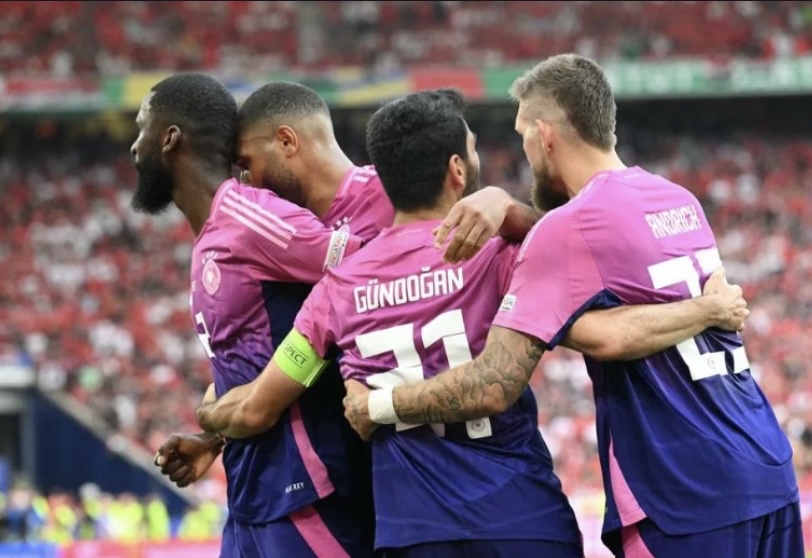 捷克队在欧洲比赛中取得令人瞩目胜利 捷克队在欧洲比赛中取得令人瞩目胜利