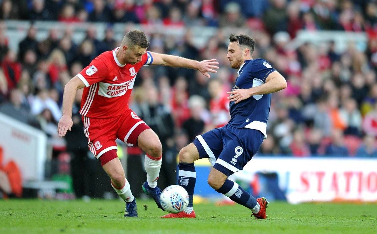 关于富勒姆横扫卡迪夫城，英超保级图景一片光明的信息