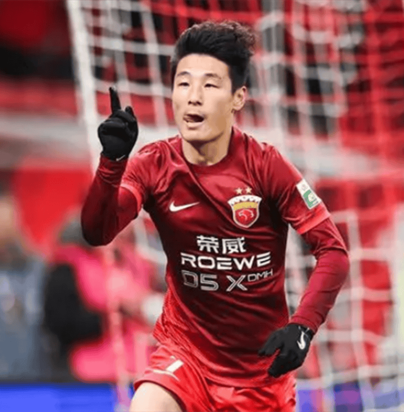 关于上港凭借外援助攻，成功冲上积分榜前列的信息