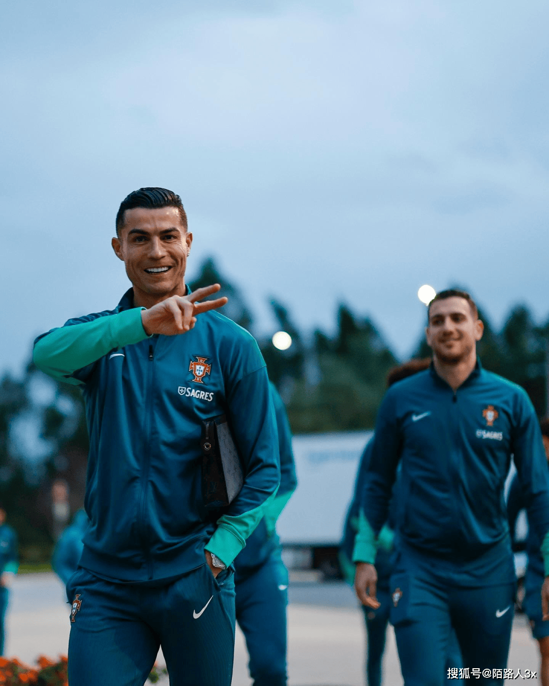 aoa体育直播-尤文图斯主场战平皇马取得欧国联资格赛资格