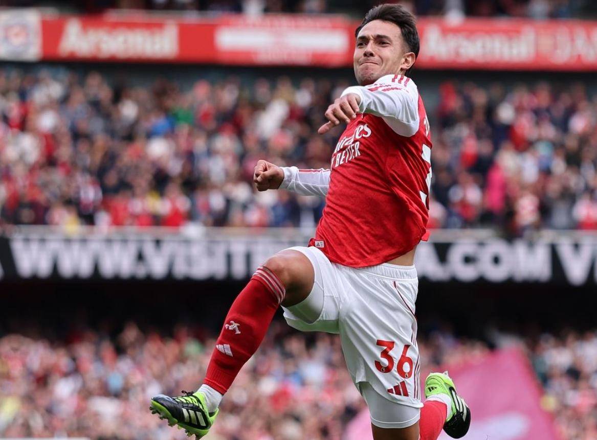 aoa体育课程-包含阿森纳前锋斩获关键进球，助球队取得三分的词条