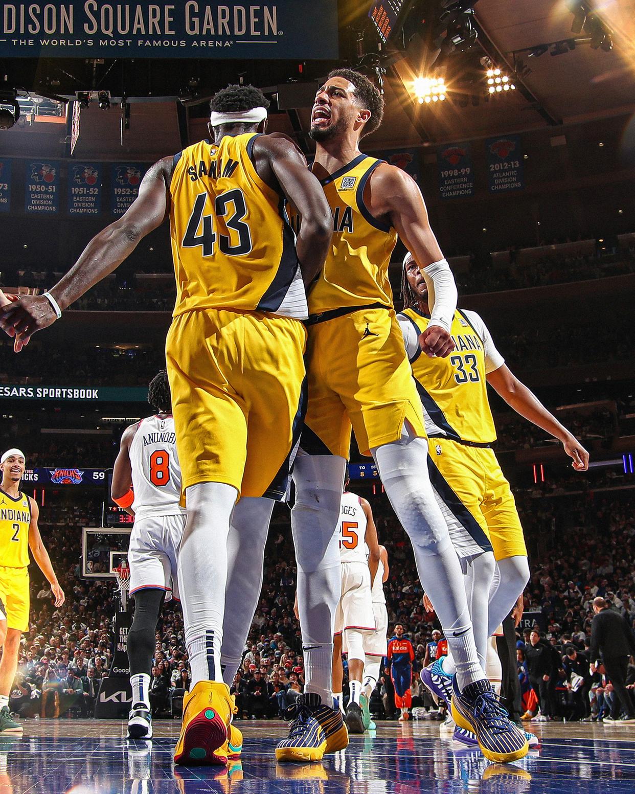 步行者主教练大力调整阵容，球队战术焕然一新的简单介绍