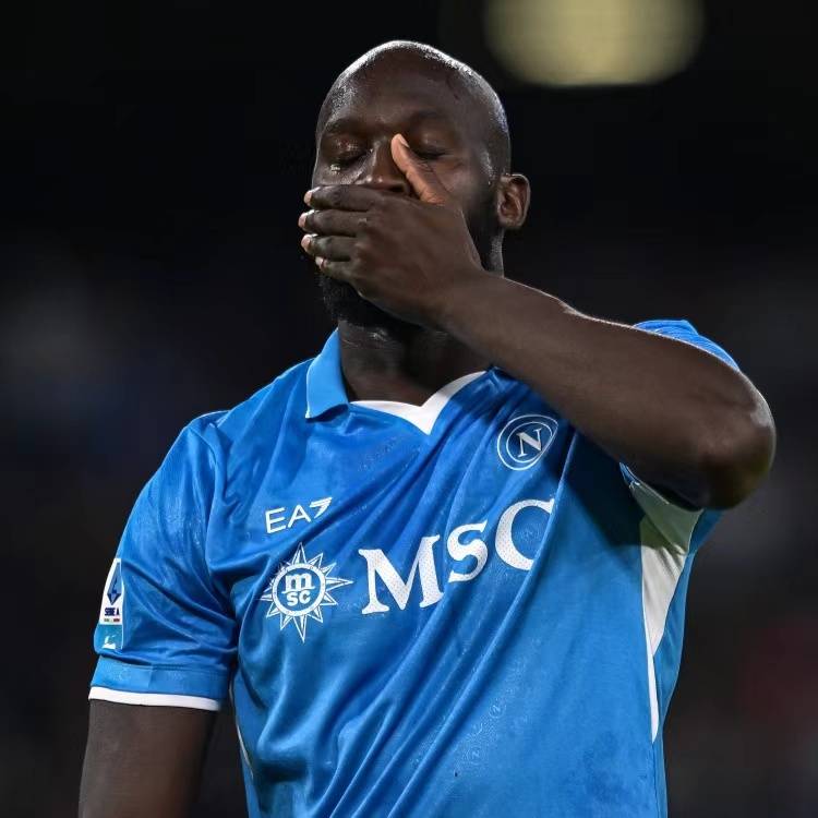 包含那不勒斯主场全取三分，领跑意甲积分榜的词条