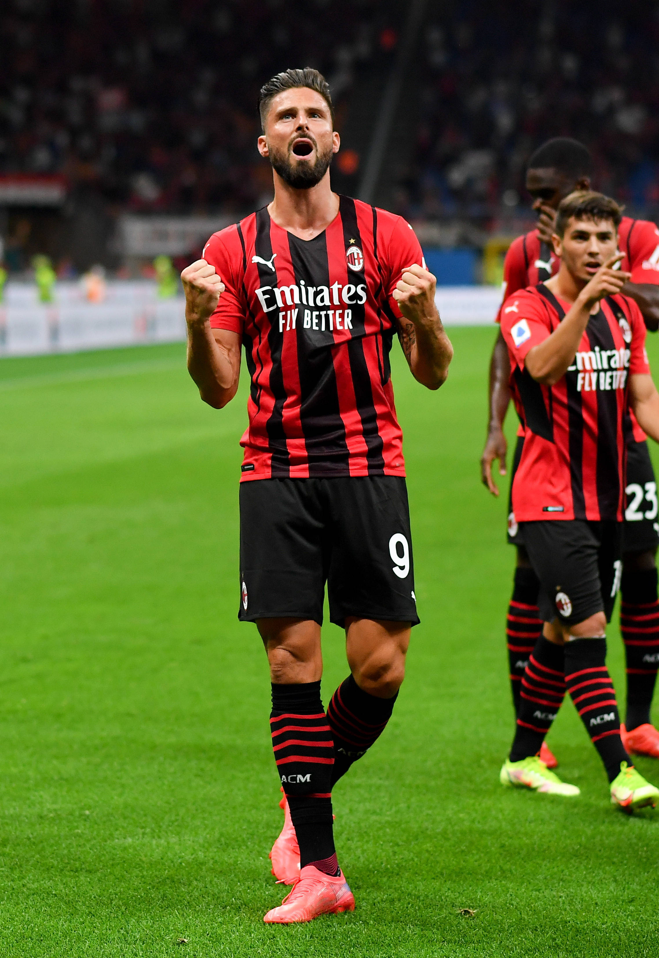 关于AC米兰客场告捷雷恩,意甲豪门斩获胜利的信息 关于AC米兰客场告捷雷恩,意甲豪门斩获胜利的信息