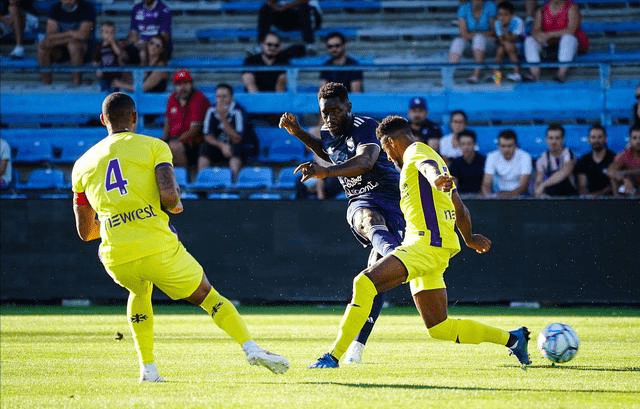 马赛击败南特，法甲龙城崛起再度征服的简单介绍