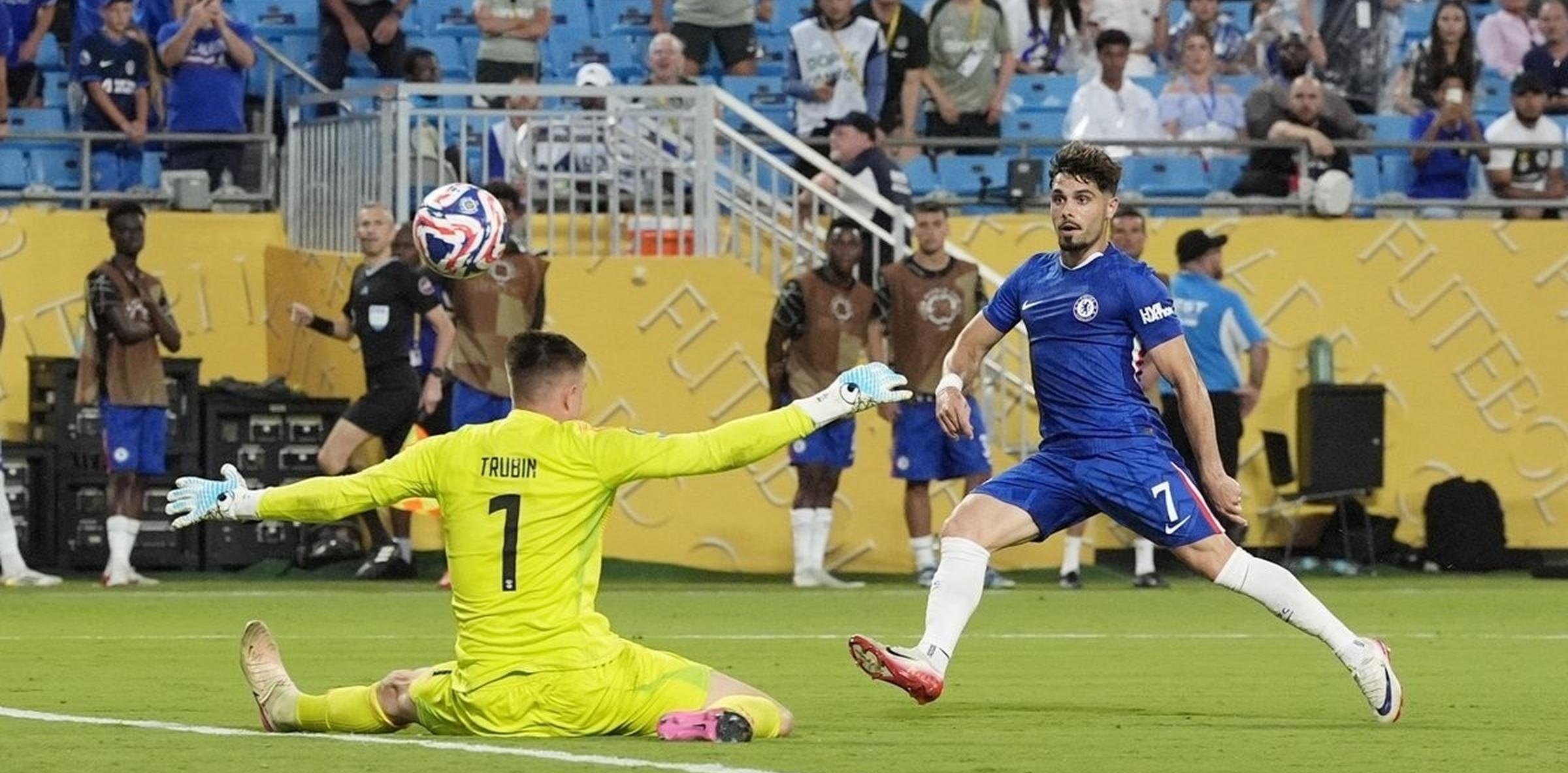 包含切尔西进球关头,顺利晋级八强资格的词条 包含切尔西进球关头,顺利晋级八强资格的词条